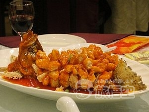 廊亦舫酒楼 (正大広場店)